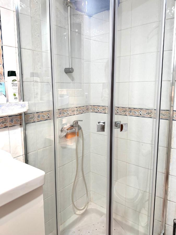 Acogedor Estudio A 2 Min De La Playa Apartment Torremolinos Ngoại thất bức ảnh